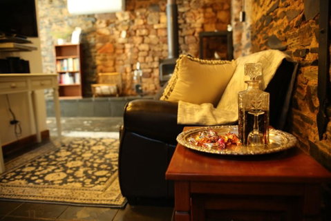 William Hunt's Retreat - Redwood Studio - Kalgoorlie Accommodation 1