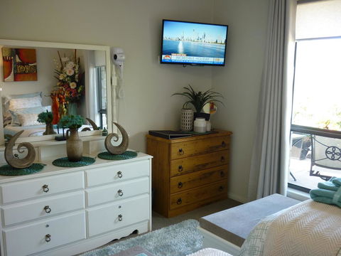 Willowbank Drive Bed & Breakfast - Kalgoorlie Accommodation 2