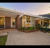 Woorim Secluded Palms Cottage - Kalgoorlie Accommodation