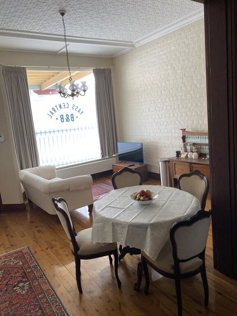 Yass Central B&B - Kalgoorlie Accommodation 1