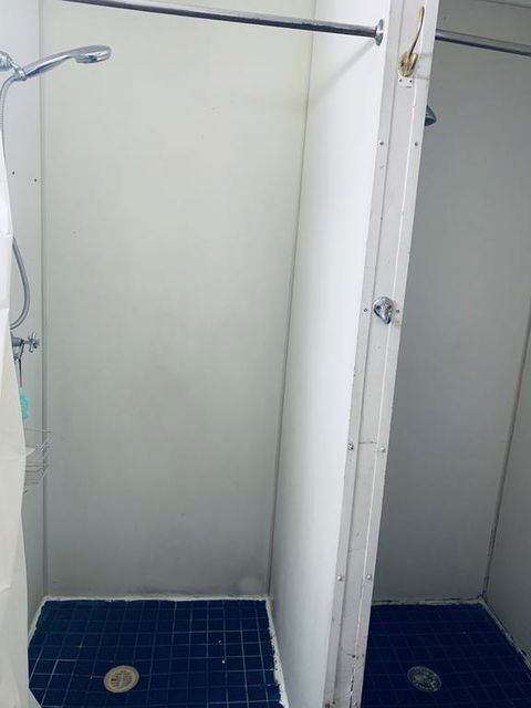 Yellow Submarine Backpackers - Kalgoorlie Accommodation 3