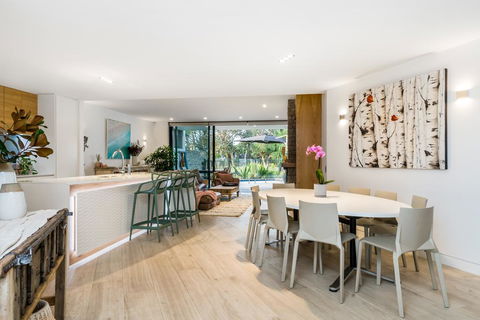 Your Luxury Escape - Ground Luxury - Kalgoorlie Accommodation 1