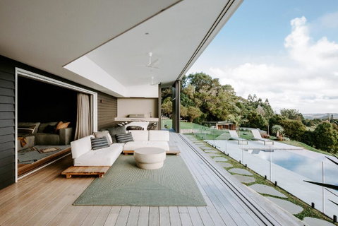 Your Luxury Escape - The Retreat - Kalgoorlie Accommodation 1