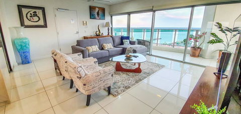 ZEN BY THE WATER - Darwin Premier Retreat - Kalgoorlie Accommodation 0