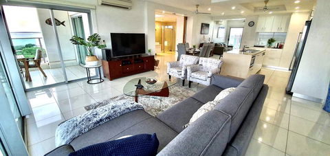 ZEN BY THE WATER - Darwin Premier Retreat - Kalgoorlie Accommodation 1