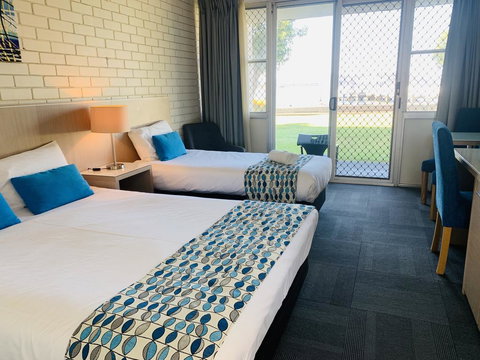 Zorba Waterfront Motel - Kalgoorlie Accommodation 2