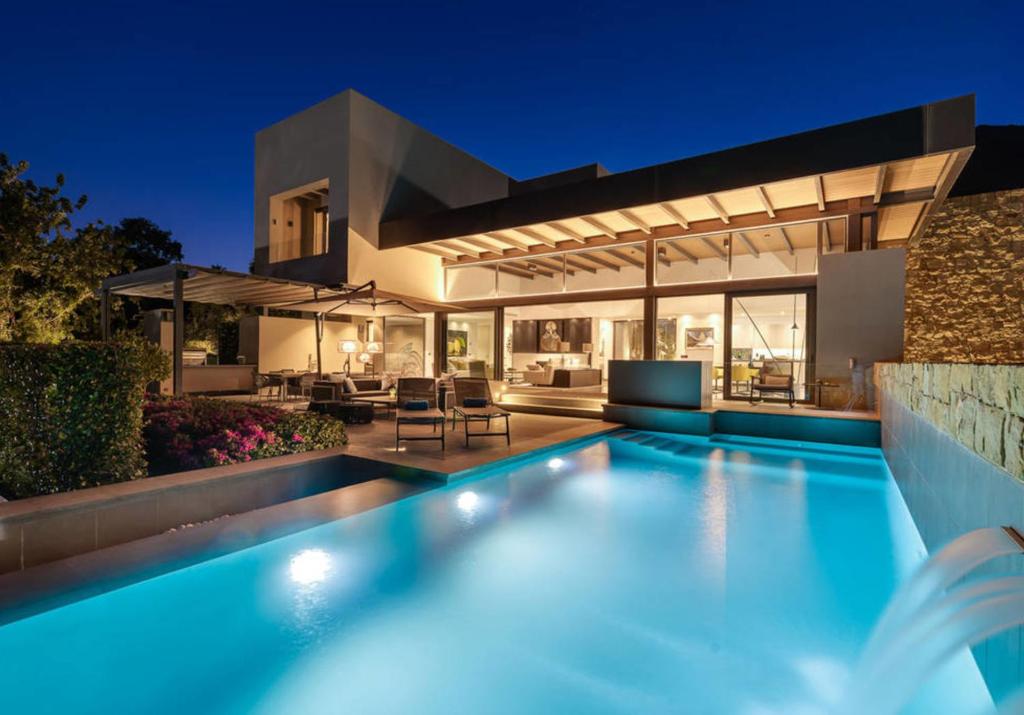 Kawana Waters QLD Kalgoorlie Accommodation