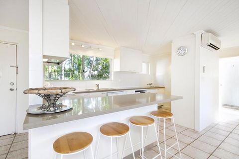 Affordable Chic Noosa Getaway - Kalgoorlie Accommodation 1