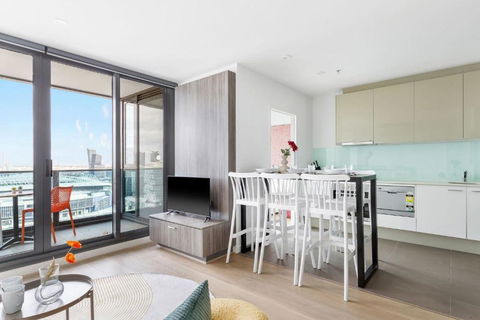 A 2BR Apt With Harbour Views And FREE Parking - Kalgoorlie Accommodation 3