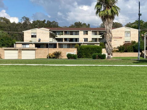 A Beach Apartment - Kalgoorlie Accommodation 1