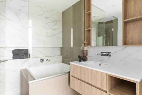 A Chic 2BR Apt With Panoramic Views FREE Parking - Kalgoorlie Accommodation 4
