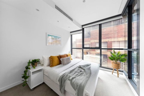 A Chic & Comfy 2BR Apt Near Federation Square - Kalgoorlie Accommodation 0