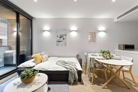 A Chic & Comfy 2BR Apt Near Federation Square - Kalgoorlie Accommodation 1