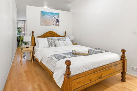 A Chic Studio Right Next To Darling Harbour - Kalgoorlie Accommodation 1