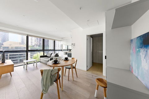 A Comfy 2BR Apt Next To QV & Melbourne Central - Kalgoorlie Accommodation 3