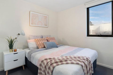 A Comfy & Cozy 2BR Apt Near Flemington Races - Kalgoorlie Accommodation 3