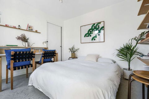 A Designer Terrace House By Edinburgh Gardens - Kalgoorlie Accommodation 4