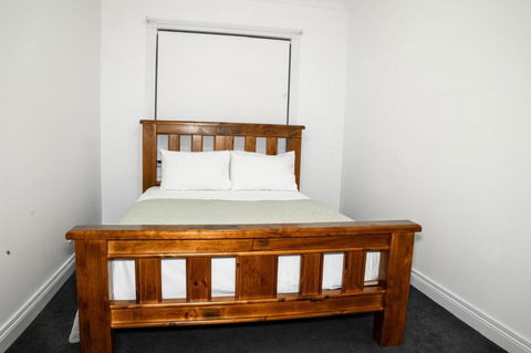 A Gem In Strathtulloh - Kalgoorlie Accommodation 4