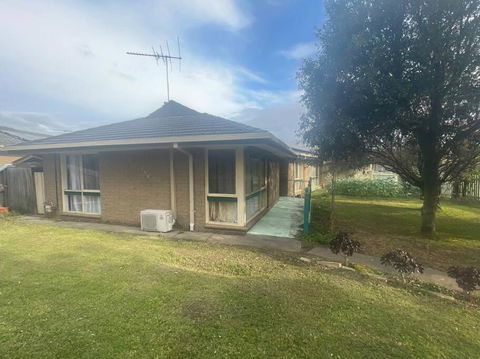 A Home Away From Home - Kalgoorlie Accommodation 1