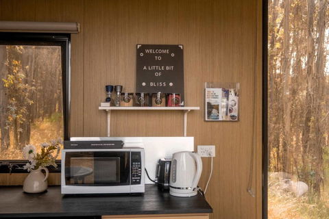 A Little Bit Of Bliss By Tiny Away - Kalgoorlie Accommodation 3