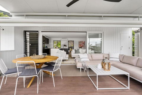 A Perfect Stay - Boardroom At Wategos - Kalgoorlie Accommodation 2