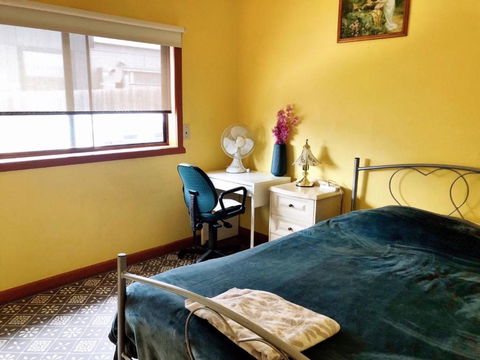 A Single Room Near The Railway Station - Kalgoorlie Accommodation 4