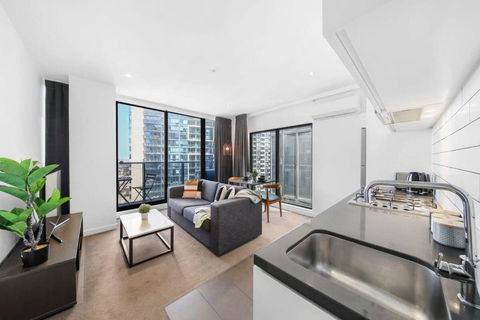A Stylish 2BR Apt With City Views In Southbank - Kalgoorlie Accommodation 1