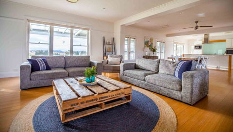 Abingdon House - Mudgee Retreat - Kalgoorlie Accommodation 1