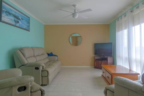 About That Time - Kalgoorlie Accommodation 1
