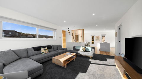 About Time - Kalgoorlie Accommodation 2