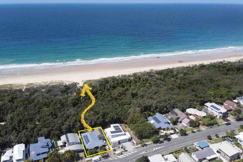 Absolute Beach Front Home -Dogs, Surf, Relax, Bush - Kalgoorlie Accommodation 0
