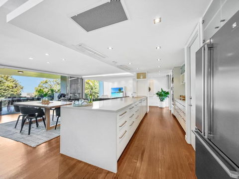 Absolute Beachfront Beach House With Amazing Views - Kalgoorlie Accommodation 3