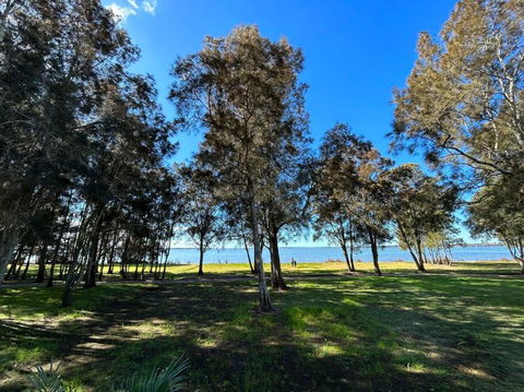 Absolutely Lakeside House, Quiet And Peace - Kalgoorlie Accommodation 1
