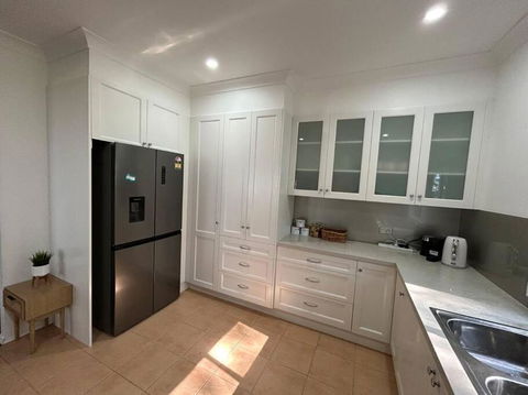 Absolutely Lakeside House, Quiet And Peace - Kalgoorlie Accommodation 2