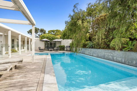 Acacia Portsea - Kalgoorlie Accommodation 0