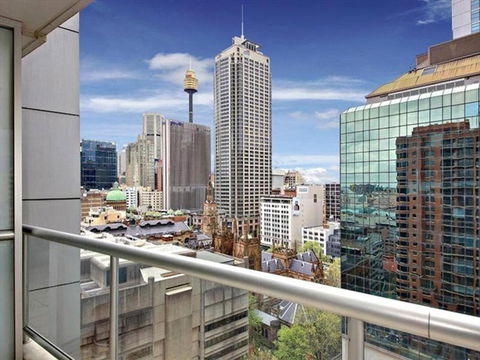Accommodation Sydney - Kent Street Sydney CBD Top Floor 2 Bedroom Apartment With Balcony - Kalgoorlie Accommodation 3