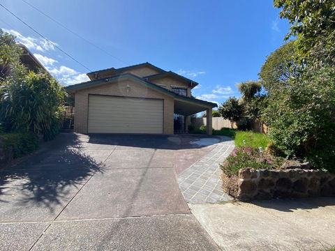 ADA Homestay - Kalgoorlie Accommodation 0