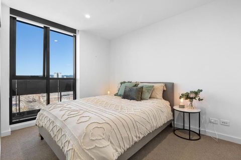 Adelaide City Oasis: Parking, Pool, Gym, Cinema, Inc. - Kalgoorlie Accommodation 0