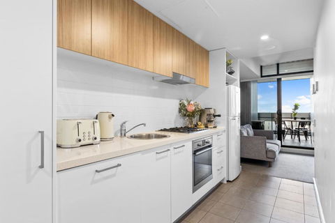 Adelaide City Oasis: Parking, Pool, Gym, Cinema, Inc. - Kalgoorlie Accommodation 3