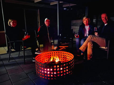 Adelaide Hills Escape - Kalgoorlie Accommodation 4