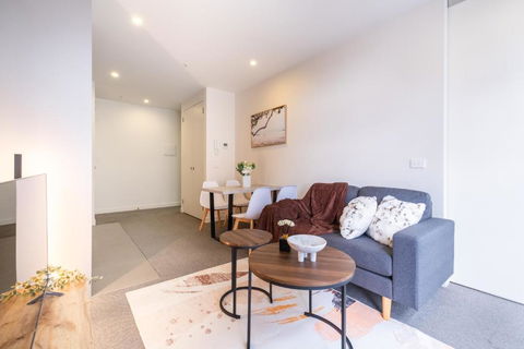 Adjacent To Flagstaff Gardens 1br In Cbd Melboure - Kalgoorlie Accommodation 2