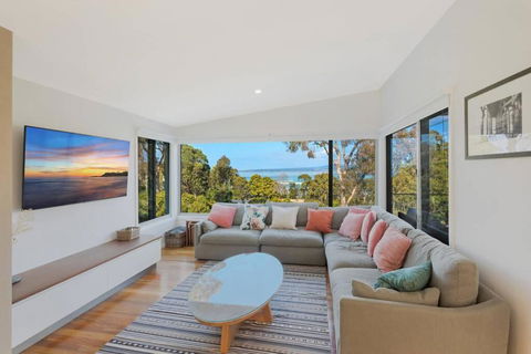 ADS On Collins - 4 Bedroom And Pet Friendly - Kalgoorlie Accommodation 4