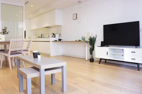 Absolute Collins Apartments - Kalgoorlie Accommodation 4