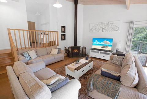 A Wood Haven - Kalgoorlie Accommodation 0