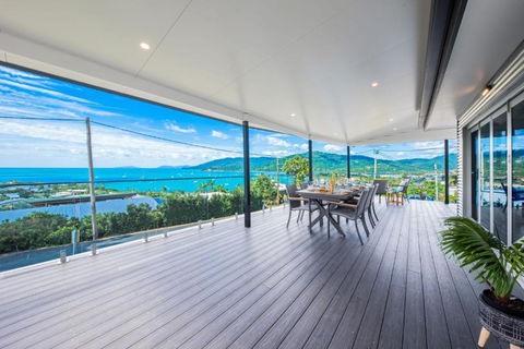 Airlie Blue On Blue - Kalgoorlie Accommodation 2