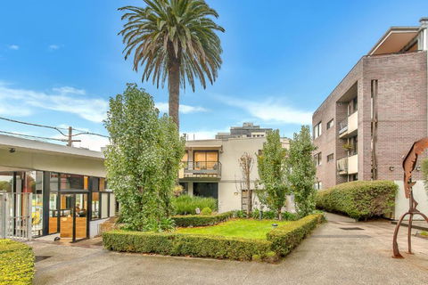 Alameda Apartment St Kilda By Ready Set Stay - Kalgoorlie Accommodation 3