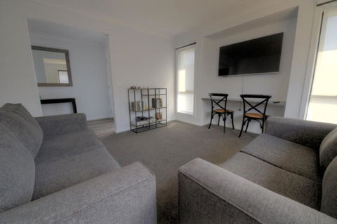 Albatross Retreat - Kalgoorlie Accommodation 1