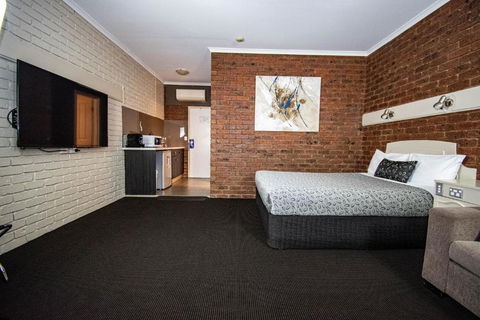 Albury Townhouse Motel - Kalgoorlie Accommodation 0