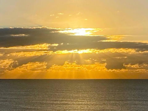 Alex Beachfront 3 Brm Apartment - 9th Floor - Kalgoorlie Accommodation 4