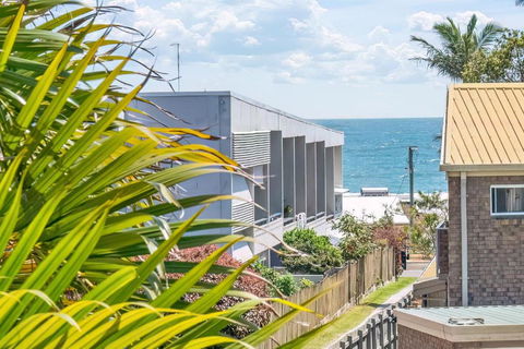Alex Home With Easy Pathway To The Beach - Kalgoorlie Accommodation 2